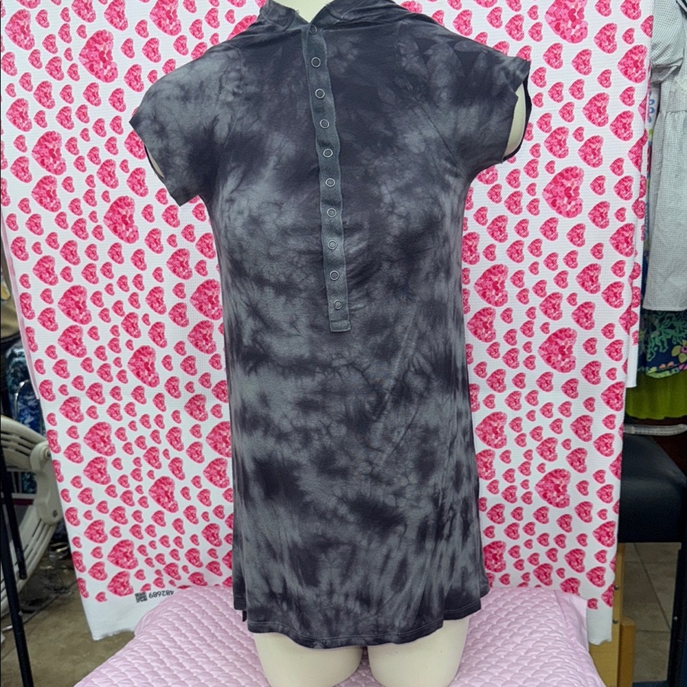 Gray Tie-Dye Hooded Dress